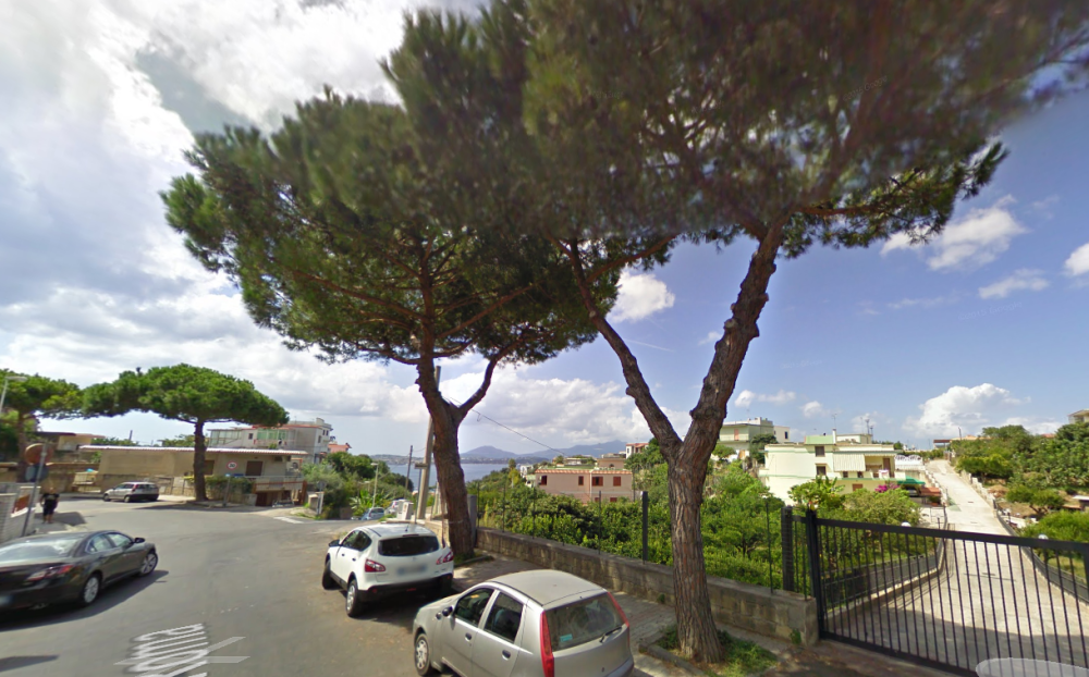 49 Via Roma   Google Maps4