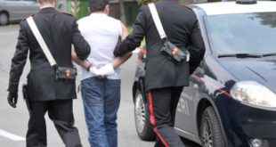 40enne di Monte di Procida arrestato per furto di rame