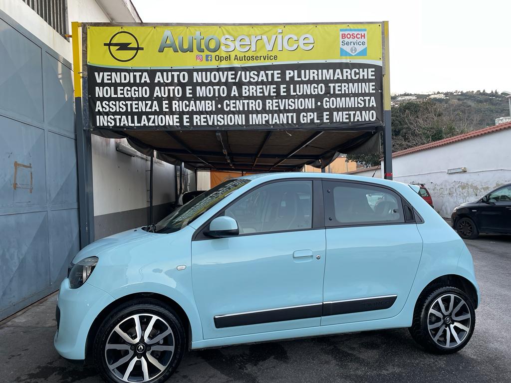Autoservice Plurimarche: Renault Twingo 1.0 benzina 105000km 2015