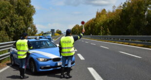 La polizia stradale di Avezzano recupera un autocarro rubato pochi giorni fa a Monte di Procida